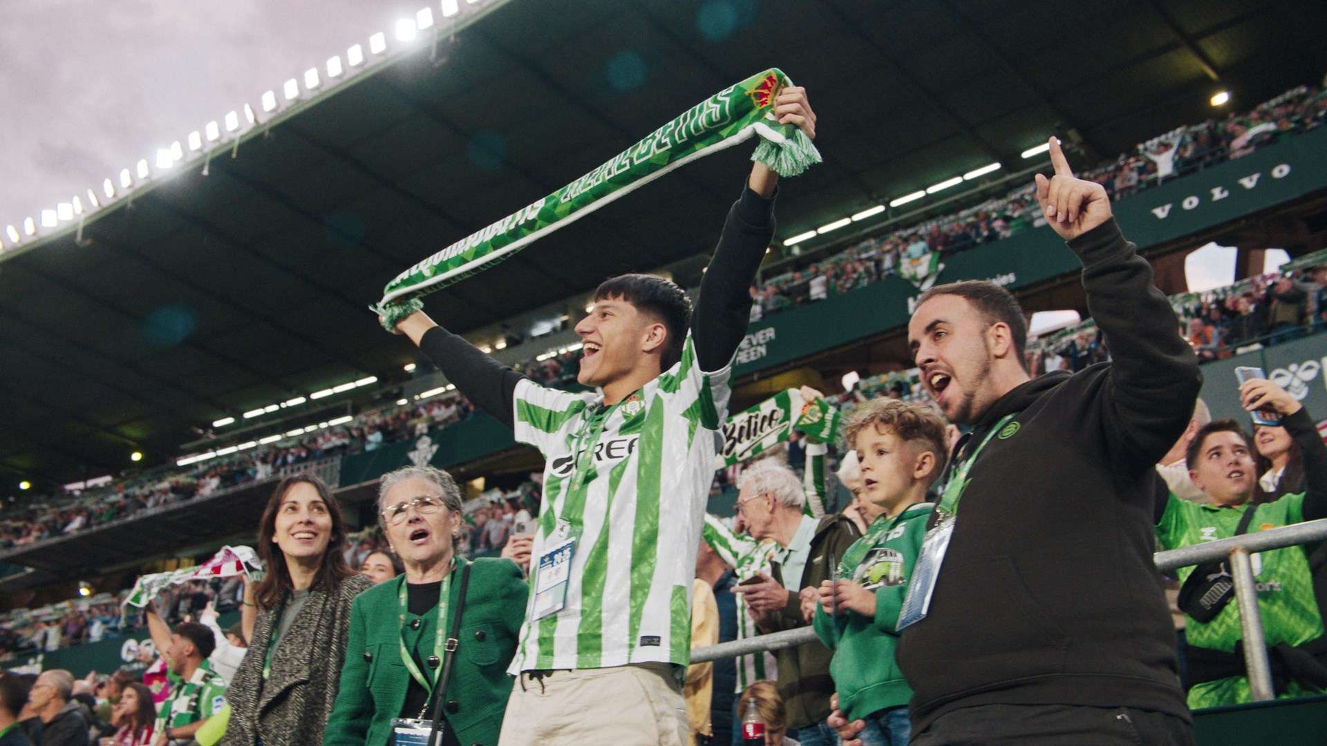 足球比赛充 足球比赛充